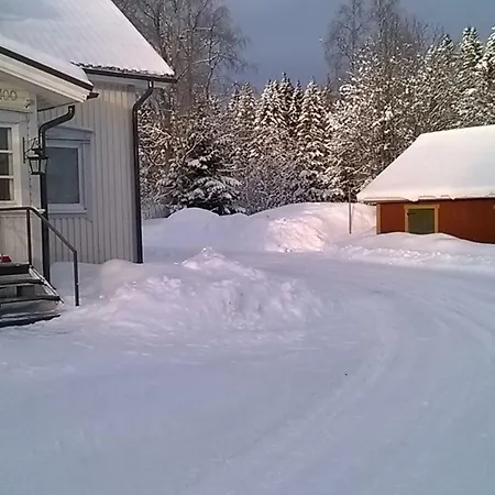Villa Luntinmaeen Omakotitalo Keskikyla