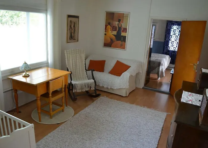 Luntinmaeen Omakotitalo Villa *