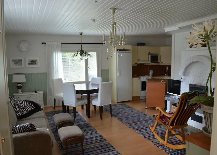 Luntinmaeen Omakotitalo *